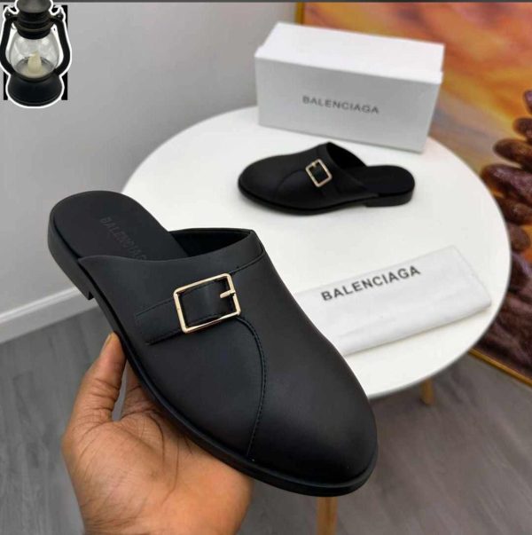 Image of balanciaga men shoe