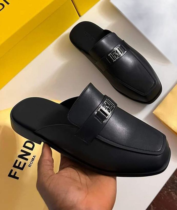 Image of Fendi men shoe